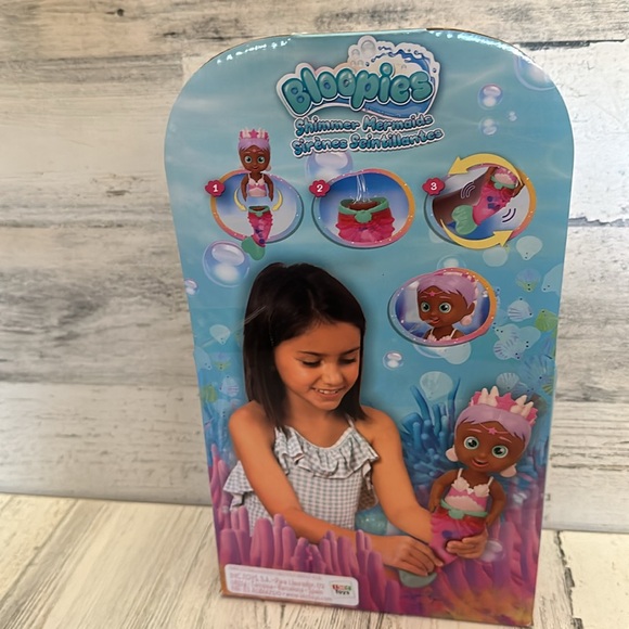 Bloopies Lexie Mermaid Bath or Pool Toy Doll NEW - Picture 5 of 6